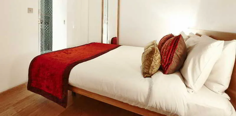 Go Native Lon Bridge Hotel London 4*,