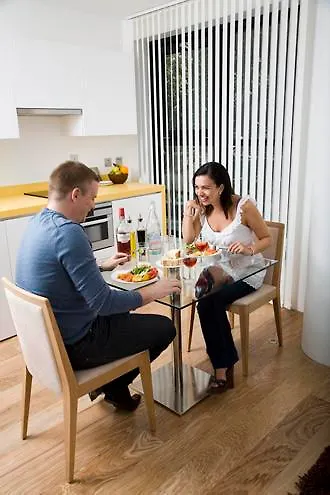 Go Native Lon Bridge Hotel London 4*,
